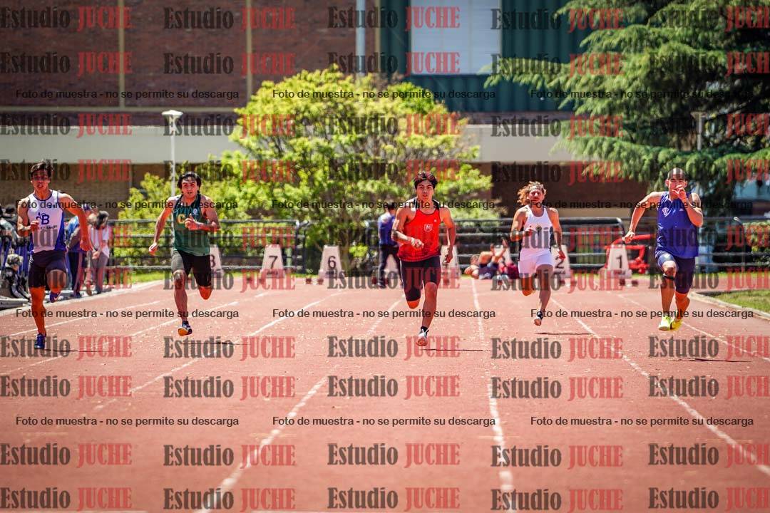 Fotos de los 100 m llanos de varones