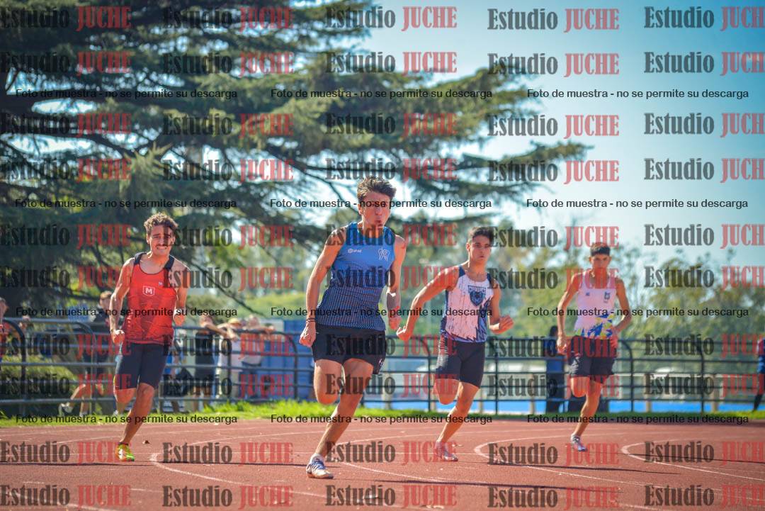 Fotos de los 200 m llanos de varones