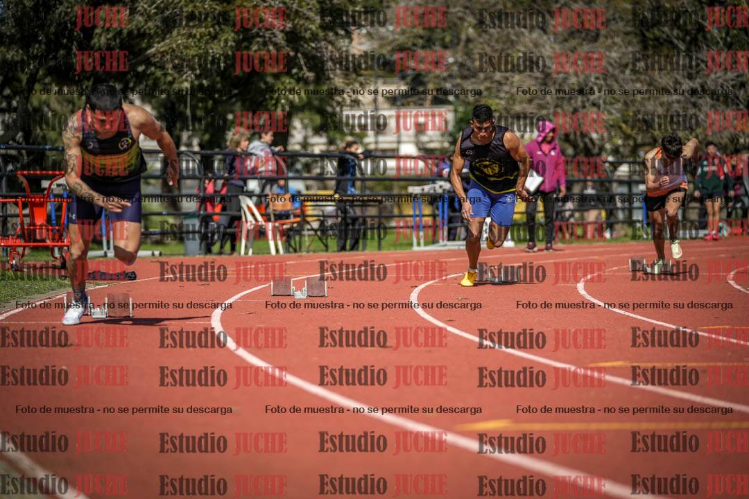 Fotos de los 200 m llanos de varones