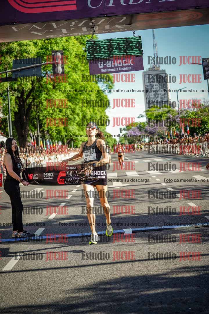 Fotos de la llegada - categoría ÉLITE FEMENINA