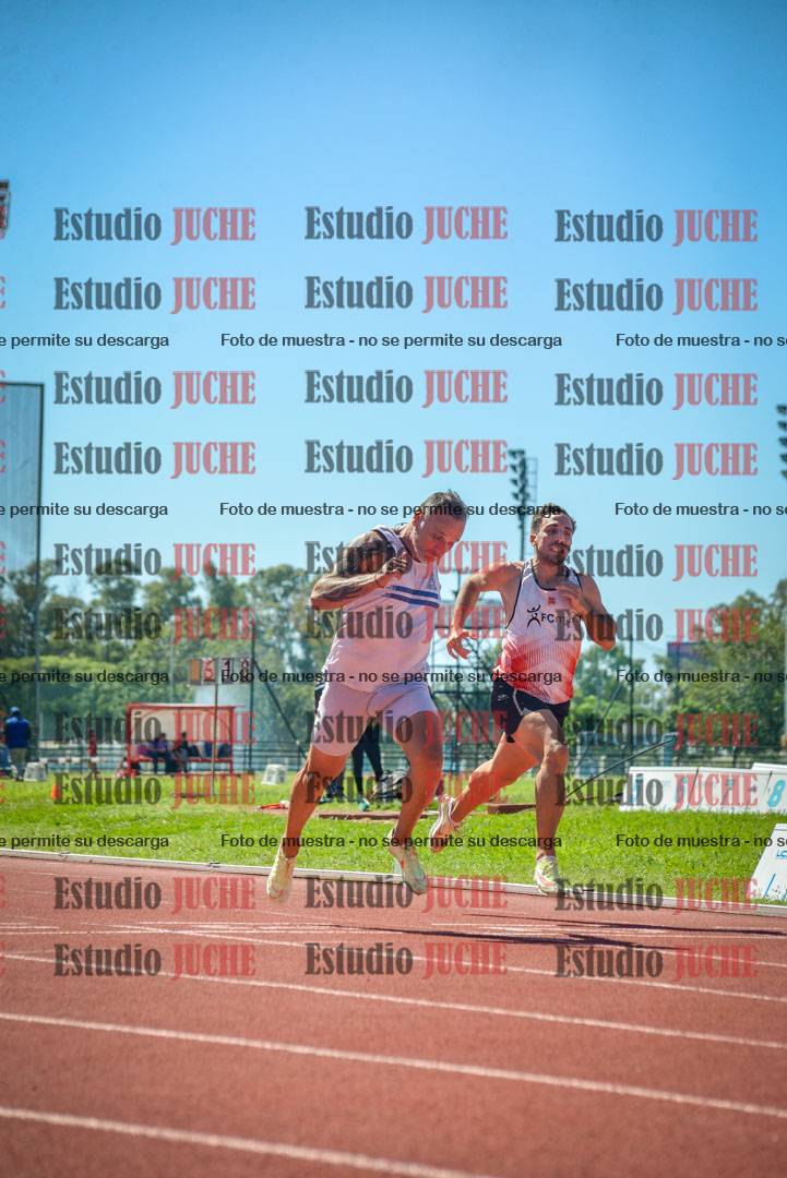 Fotos de los 100 m llanos de varones