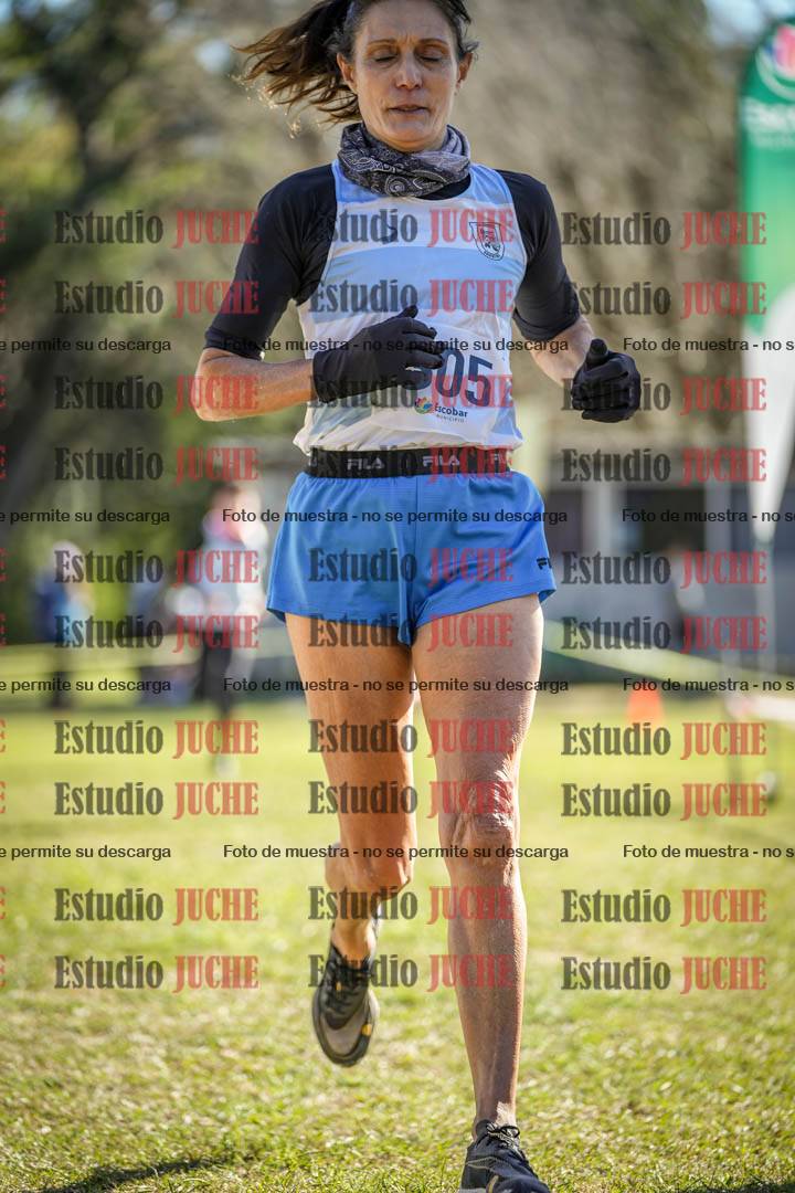 Fotos de la llegada del cross de 1500 m