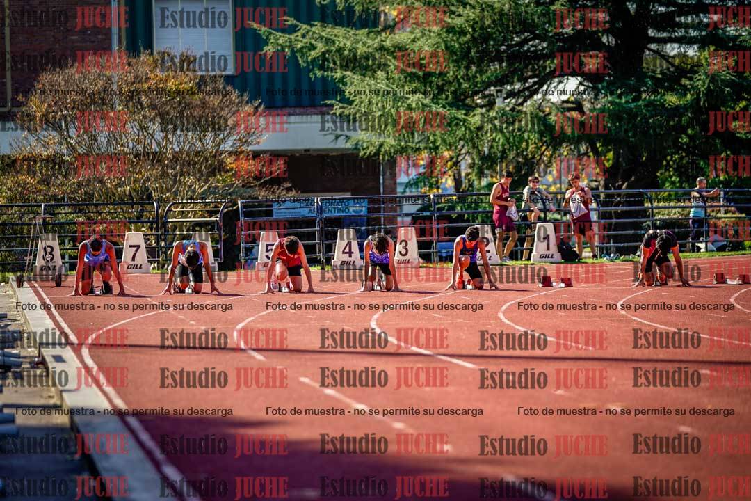 Fotos de los 100 m llanos de varones