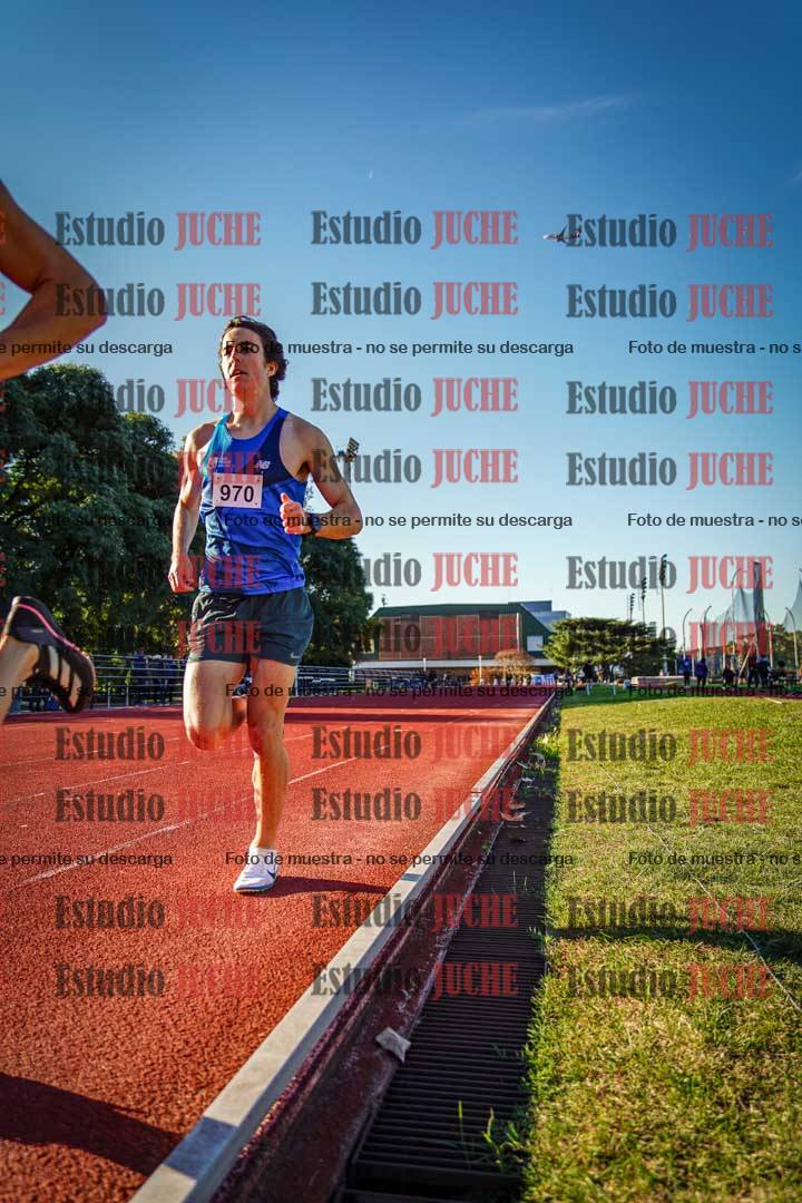 Fotos de los 3000 m llanos de varones