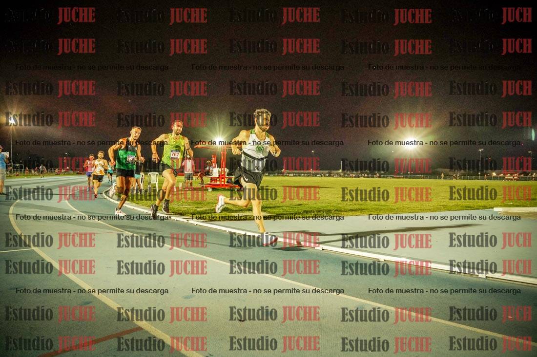 Fotos de los 3000 m llanos de varones