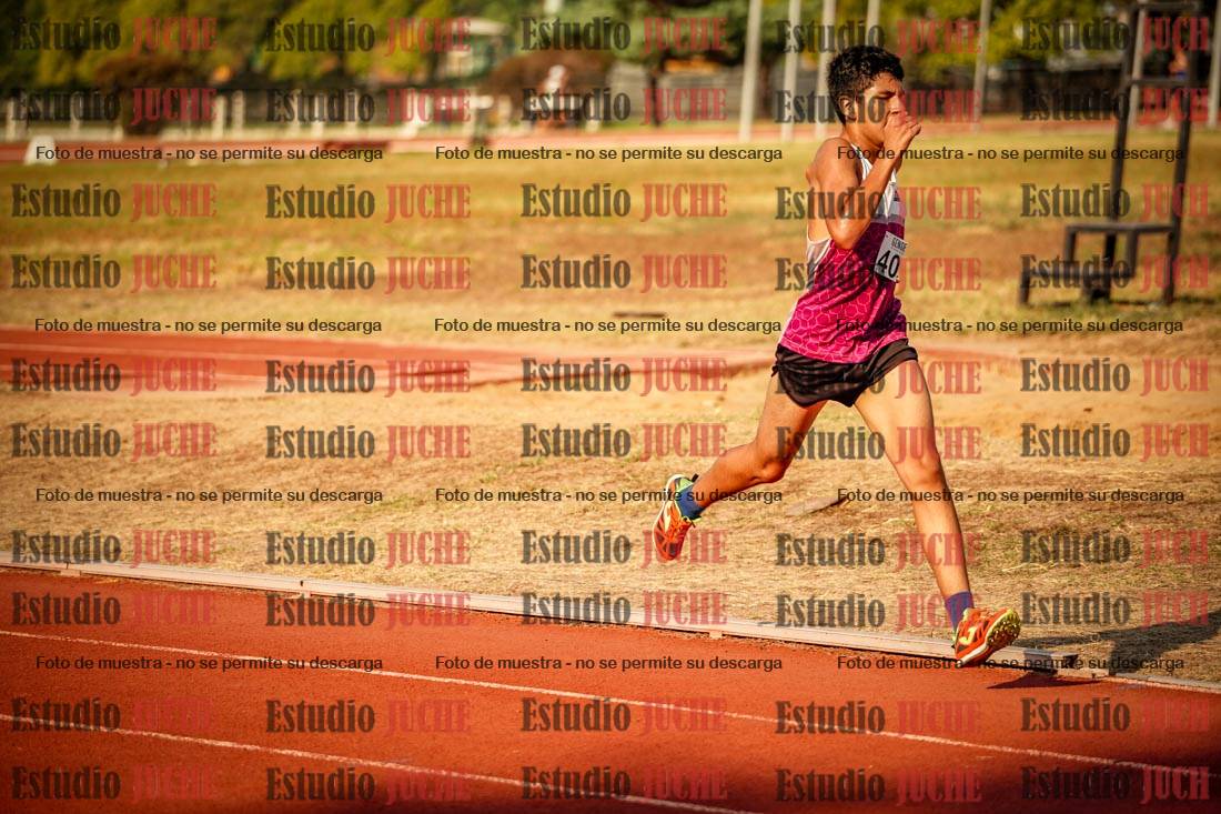 Fotos de los 1500 m llanos de varones
