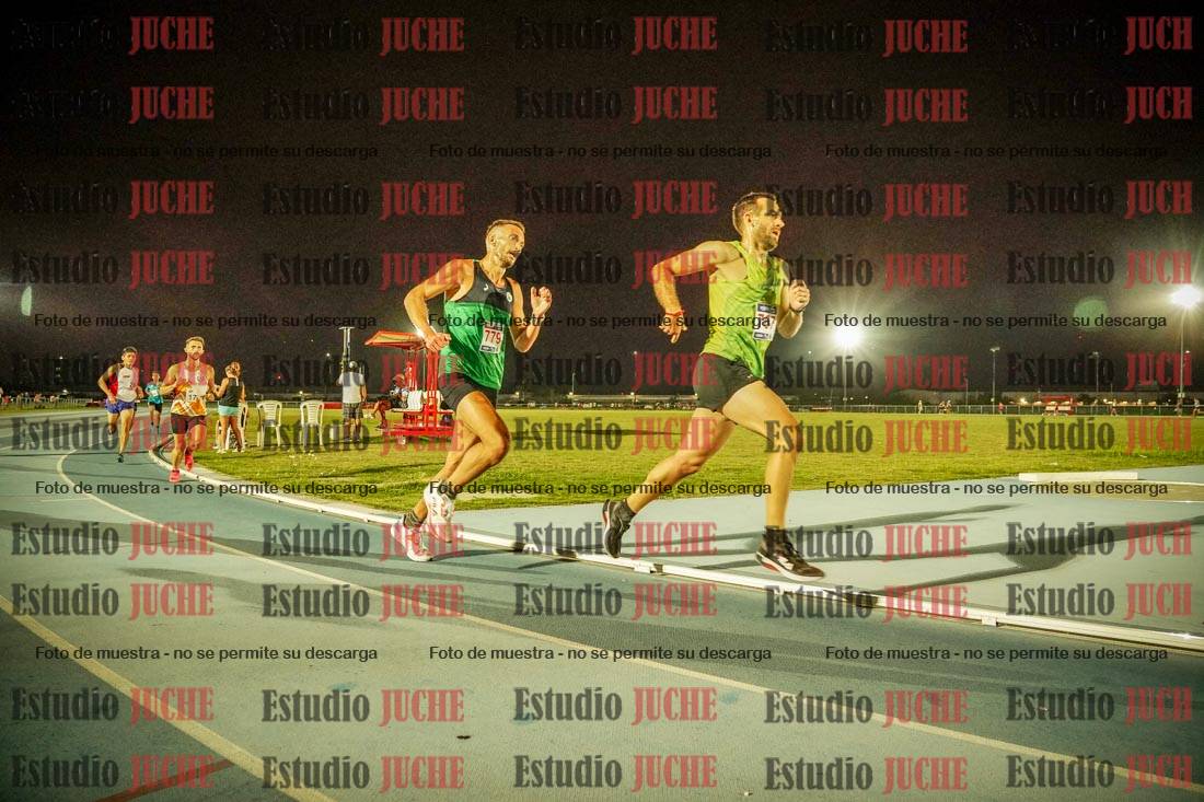 Fotos de los 3000 m llanos de varones