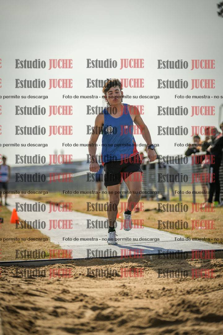 Fotos del salto triple de varones