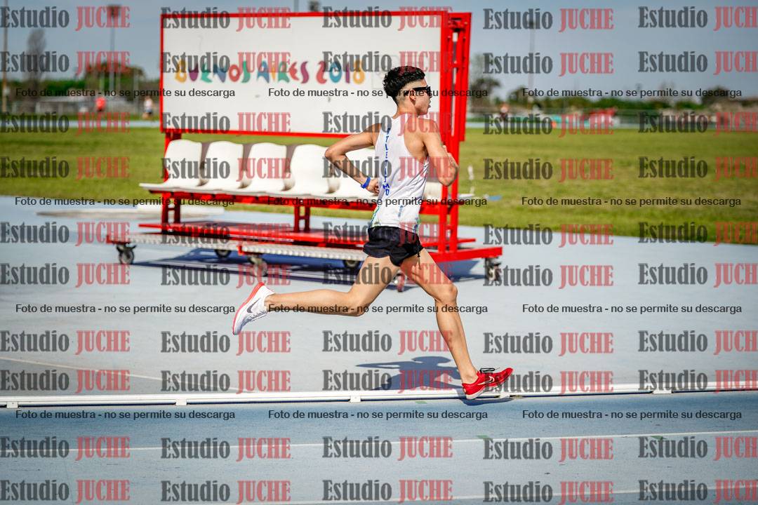 Fotos de los 3000 m llanos de varones