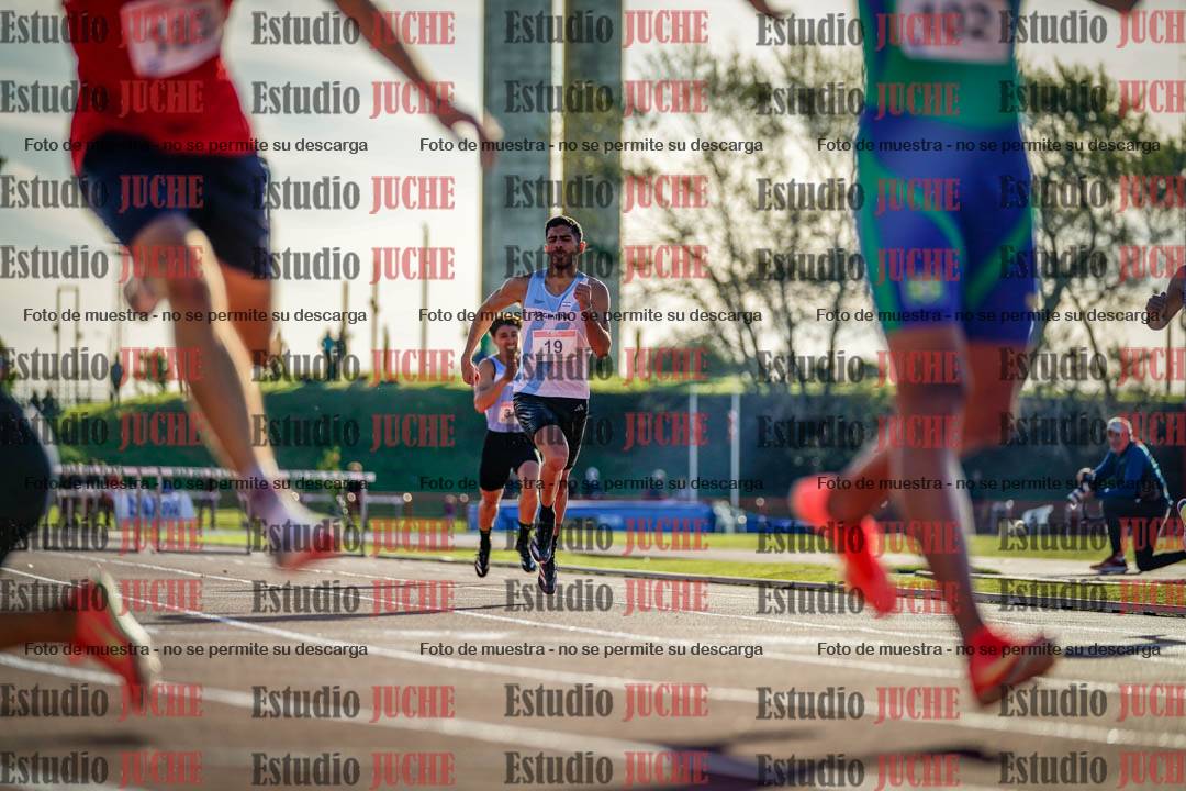 Fotos de los 400 m con vallas de varones - FINAL