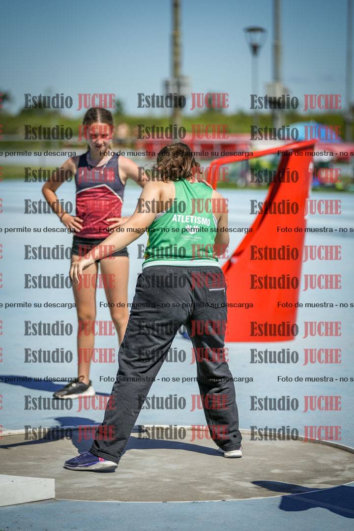 Fotos del lanzamiento de bala de mujeres - U14