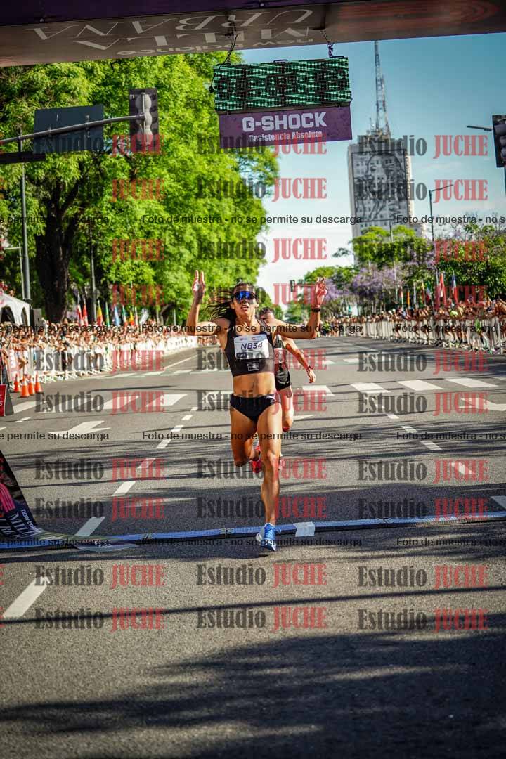 Fotos de la llegada - categoría ÉLITE FEMENINA