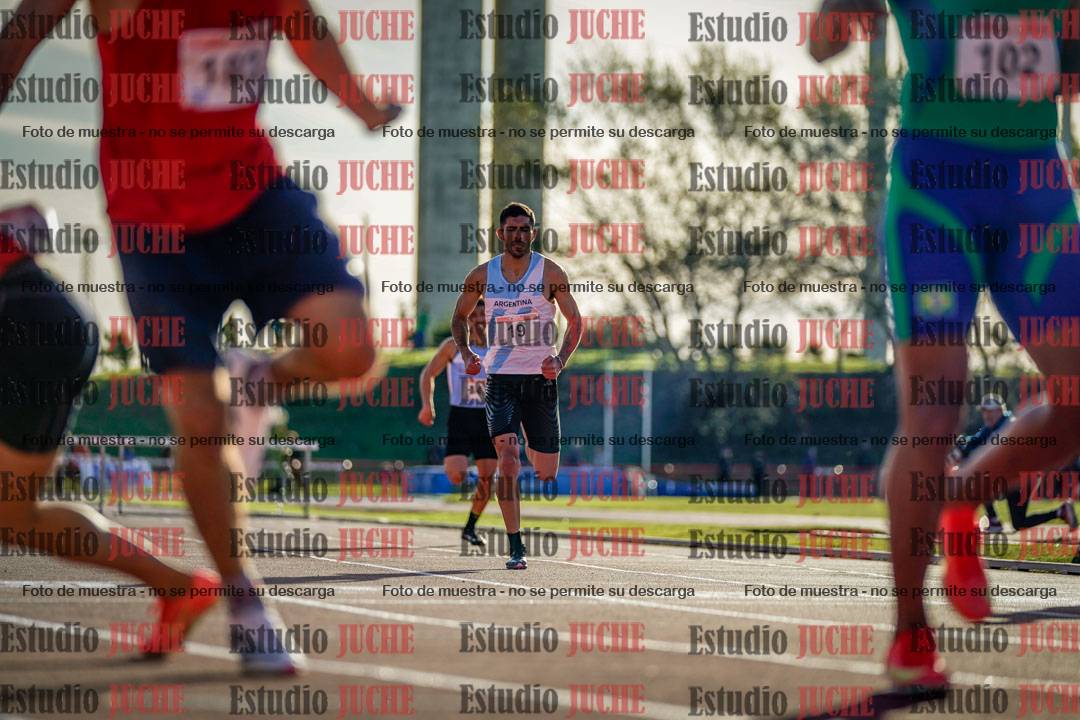 Fotos de los 400 m con vallas de varones - FINAL