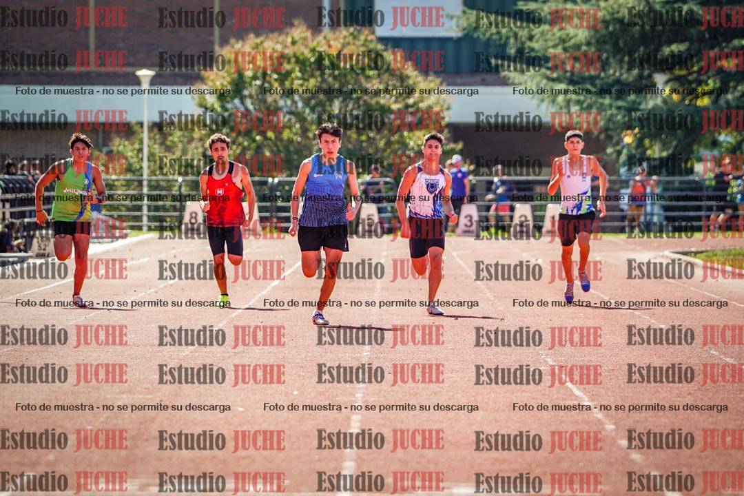 Fotos de los 200 m llanos de varones