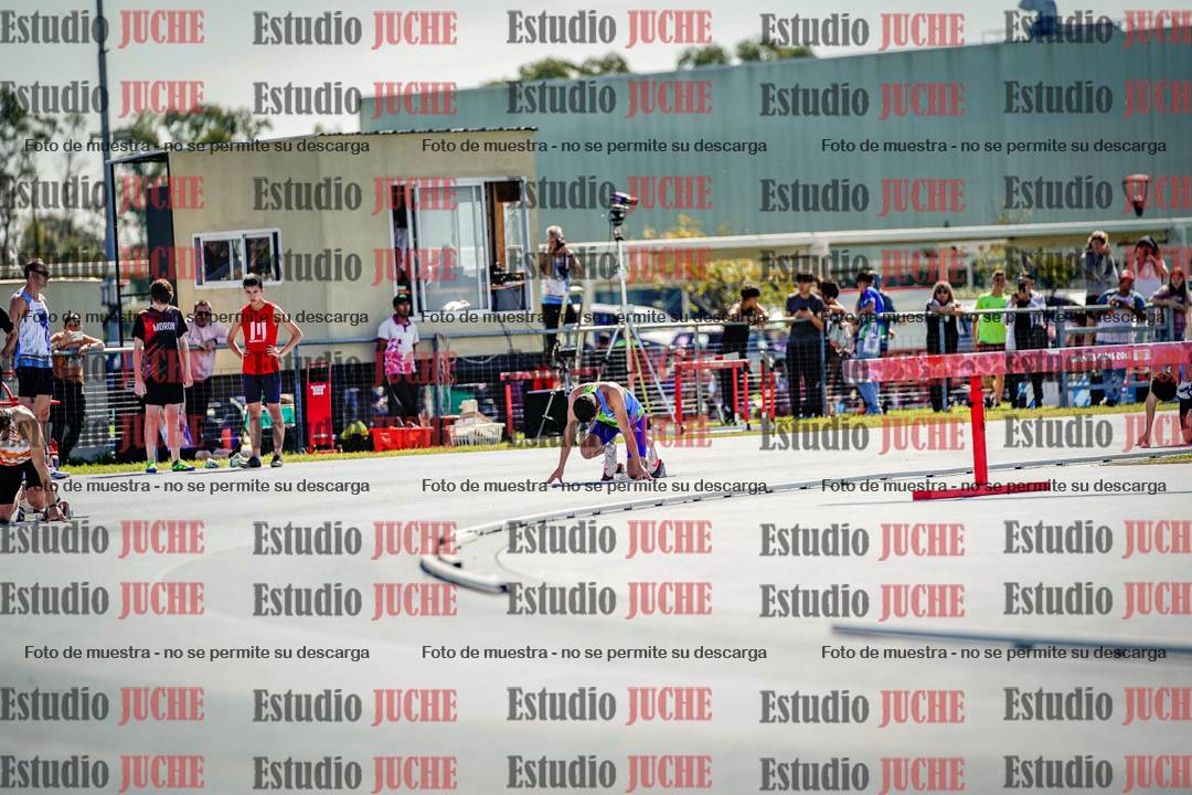 Fotos de los 400 m llanos de varones