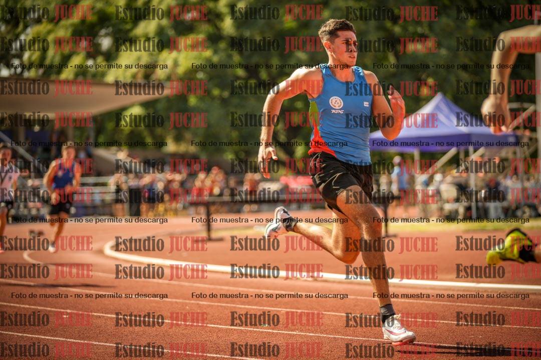 Fotos de los 400 m llanos de varones