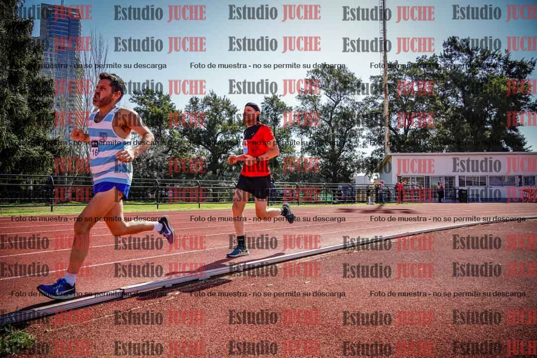 Fotos de los 1500 m llanos de varones