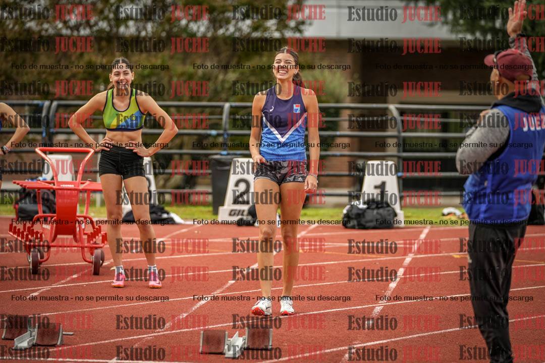 Fotos de los 100 m llanos de mujeres - FINAL