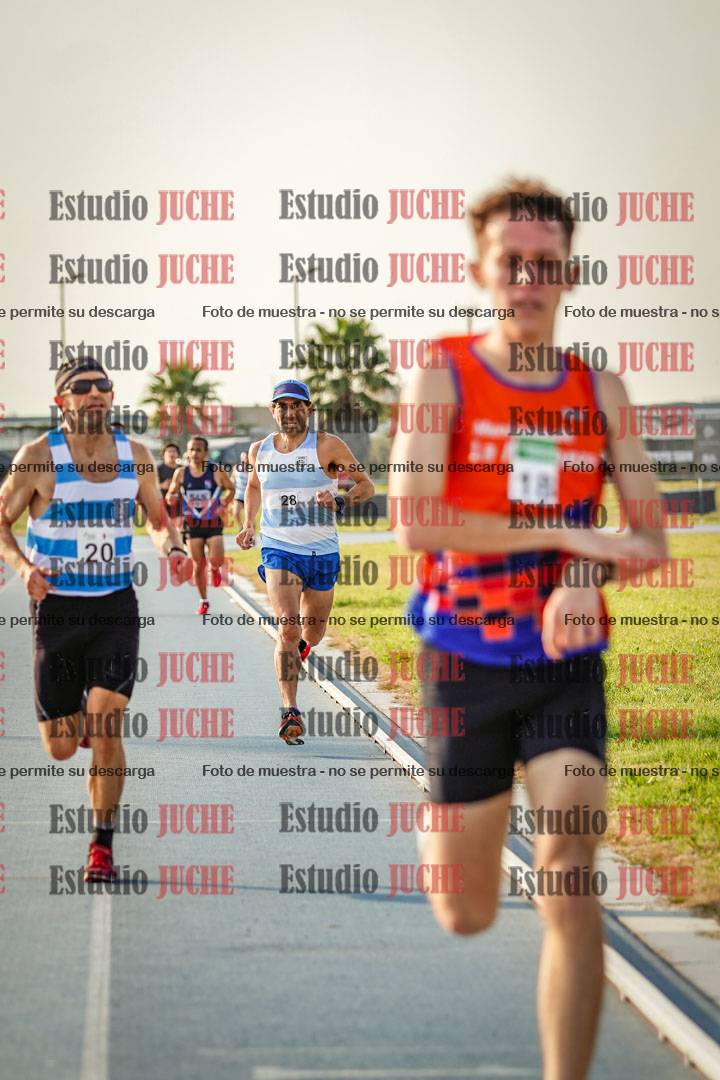 Fotos de los 3000 m llanos de varones