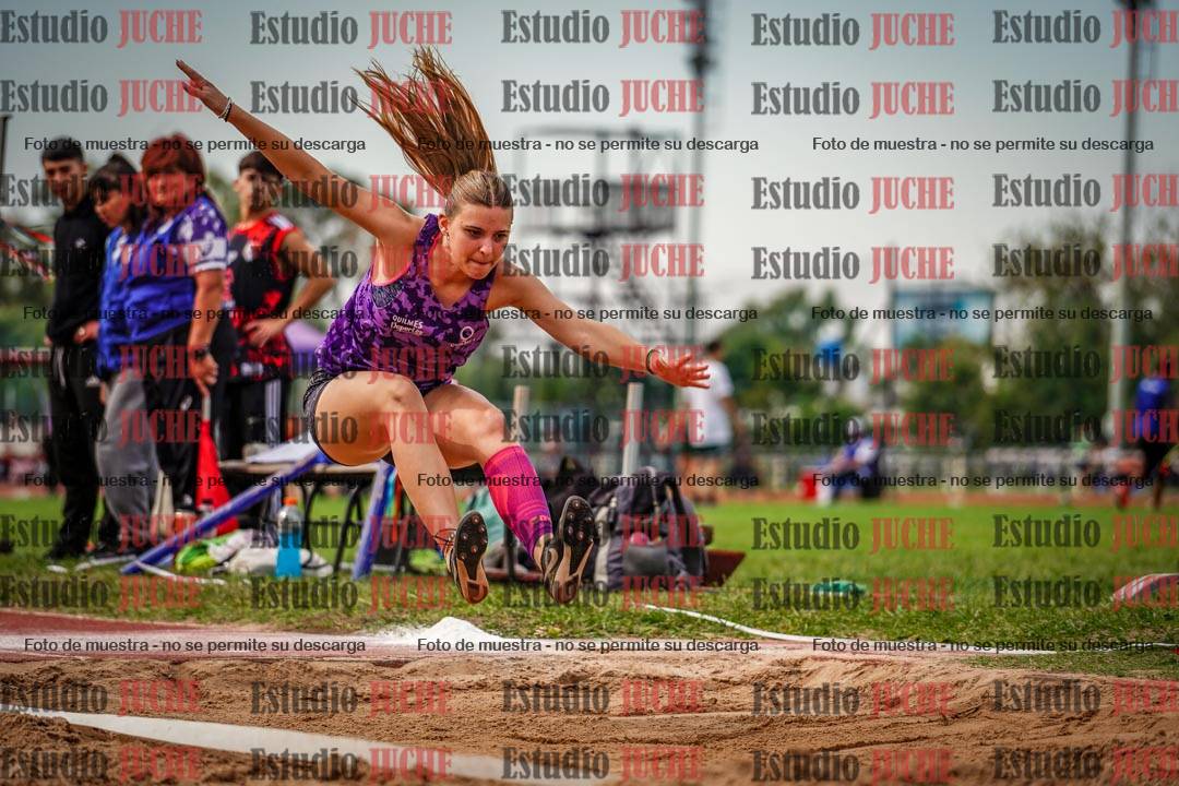 Fotos del salto triple de mujeres y varones