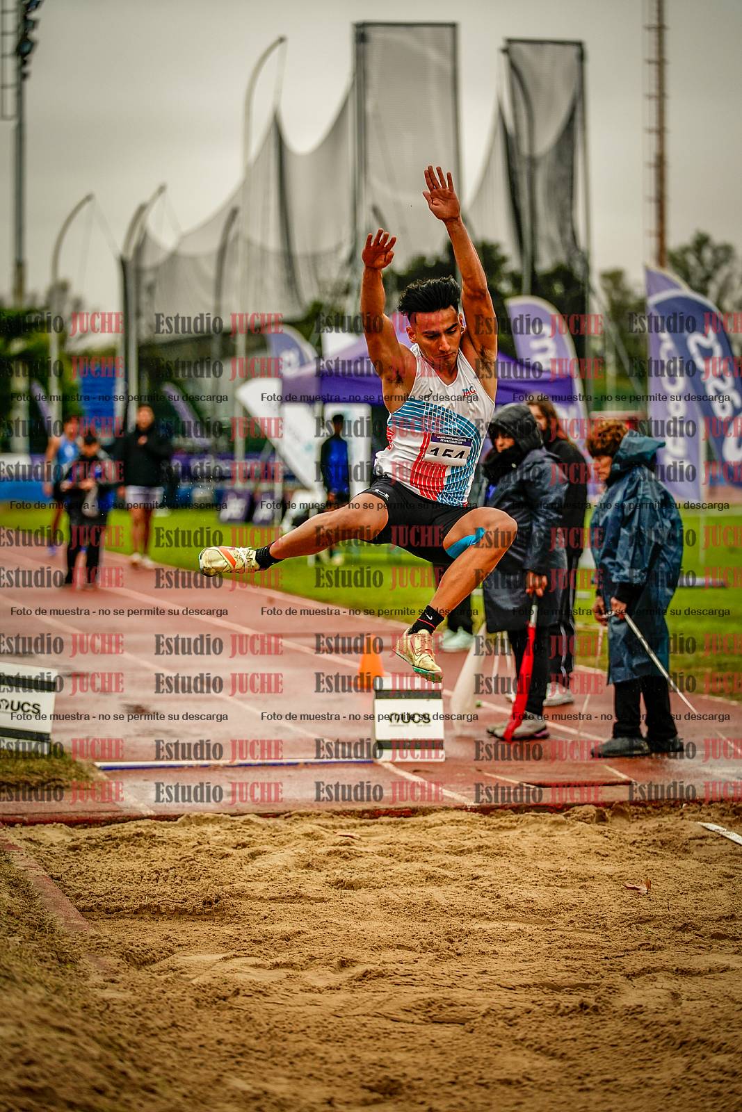 Fotos del salto en largo de varones - decatlón 2