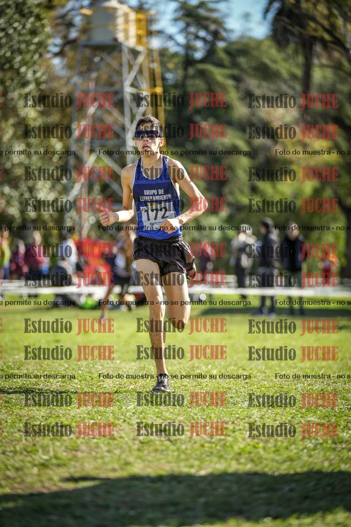 Fotos de la llegada del cross de 2000 m