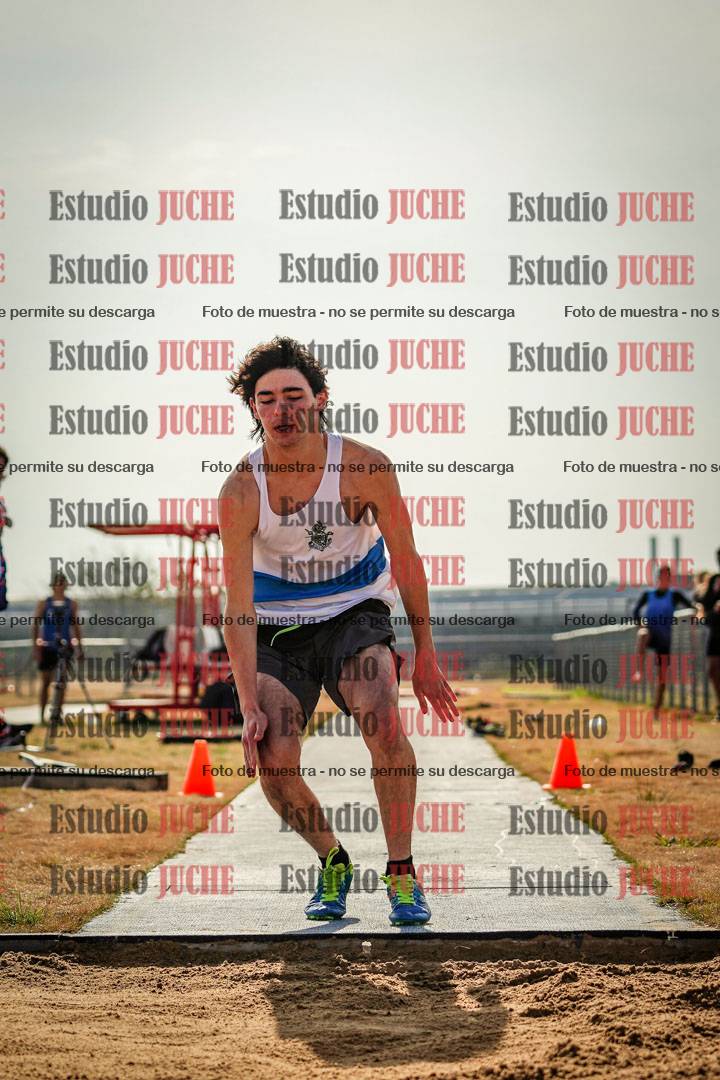 Fotos del salto triple de varones