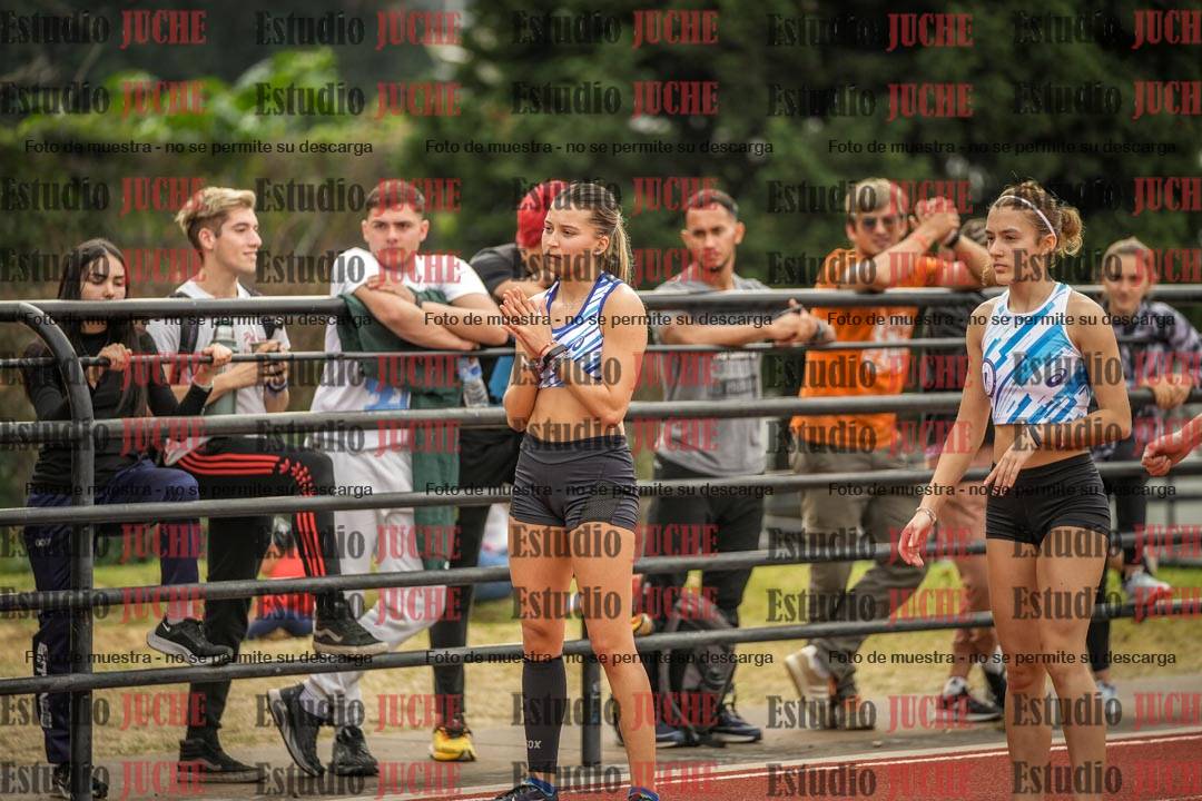 Fotos de los 100 m llanos de mujeres - FINAL