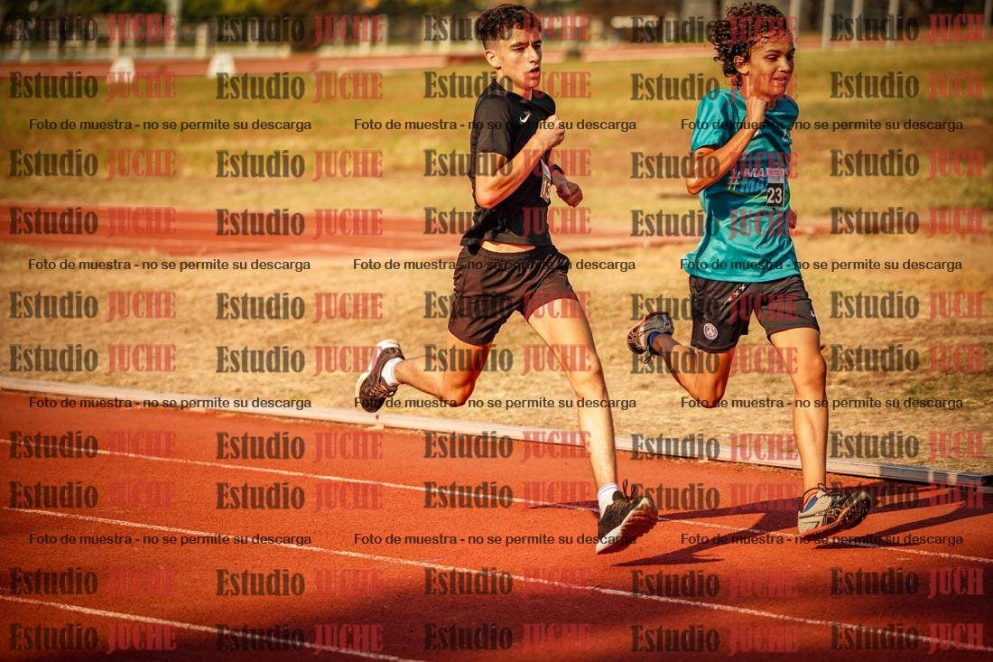 Fotos de los 1500 m llanos de varones
