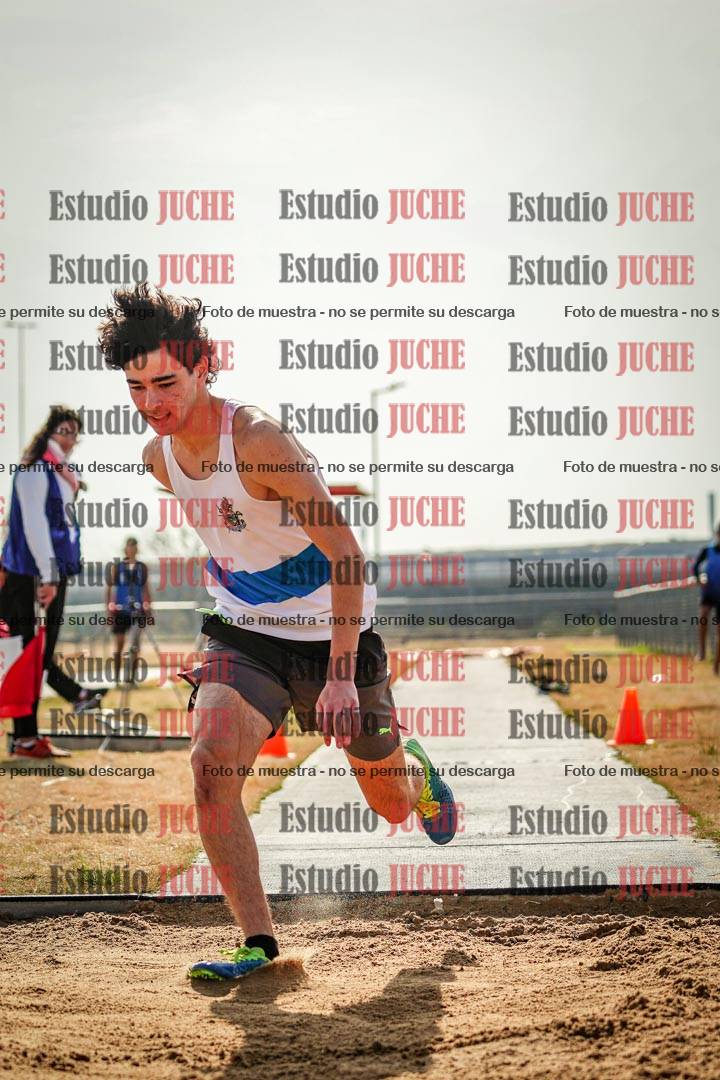 Fotos del salto triple de varones