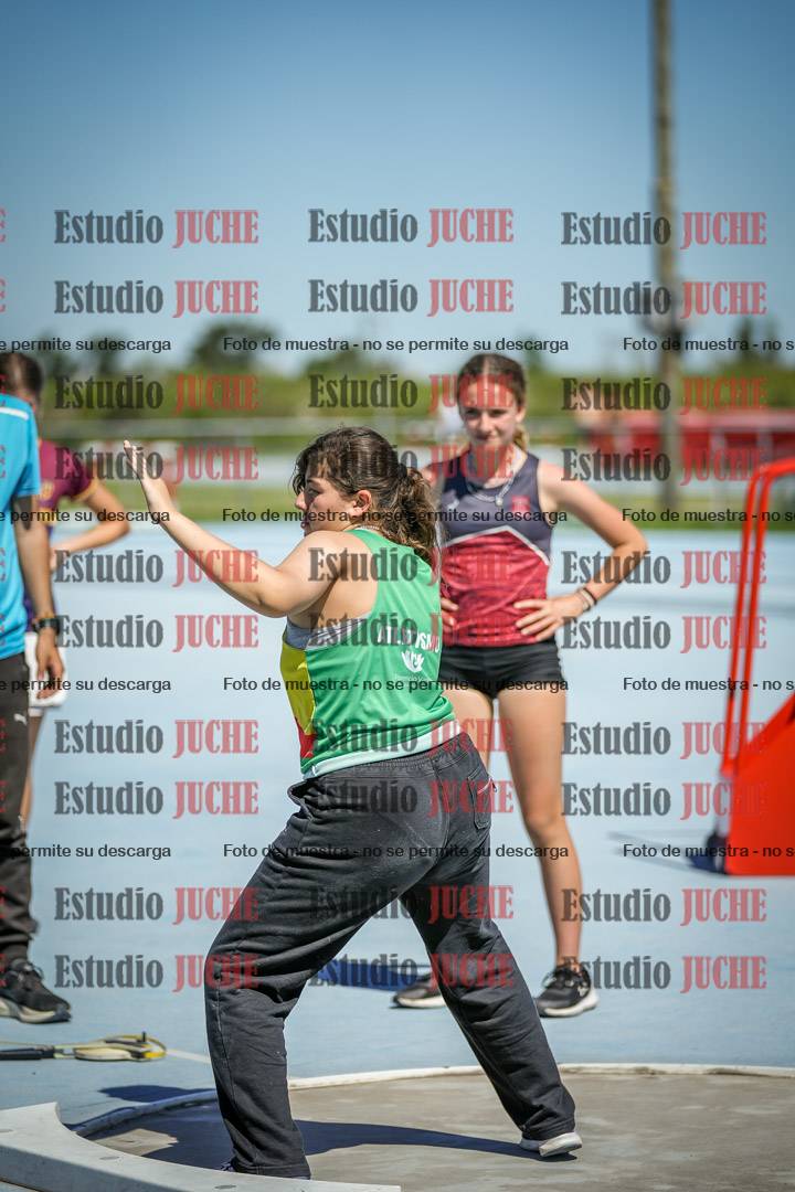 Fotos del lanzamiento de bala de mujeres - U14