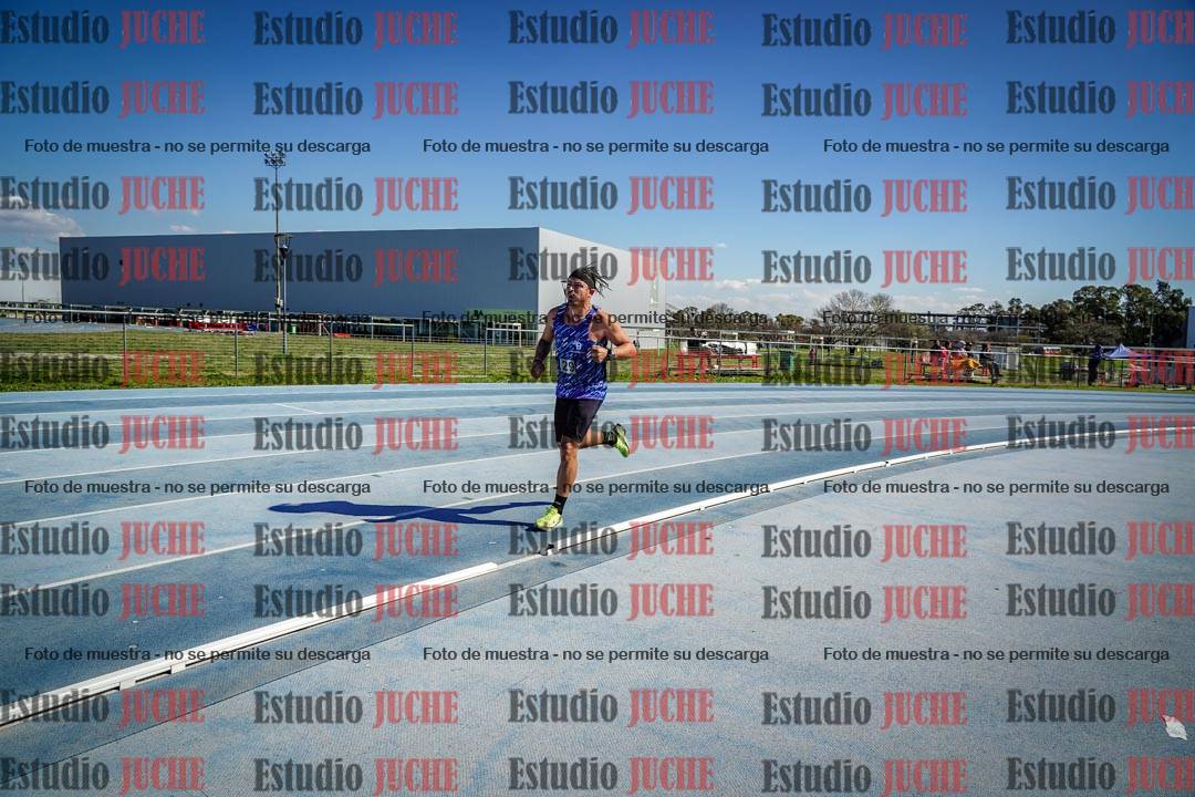 Fotos de los 5000 m llanos de mujeres y varones