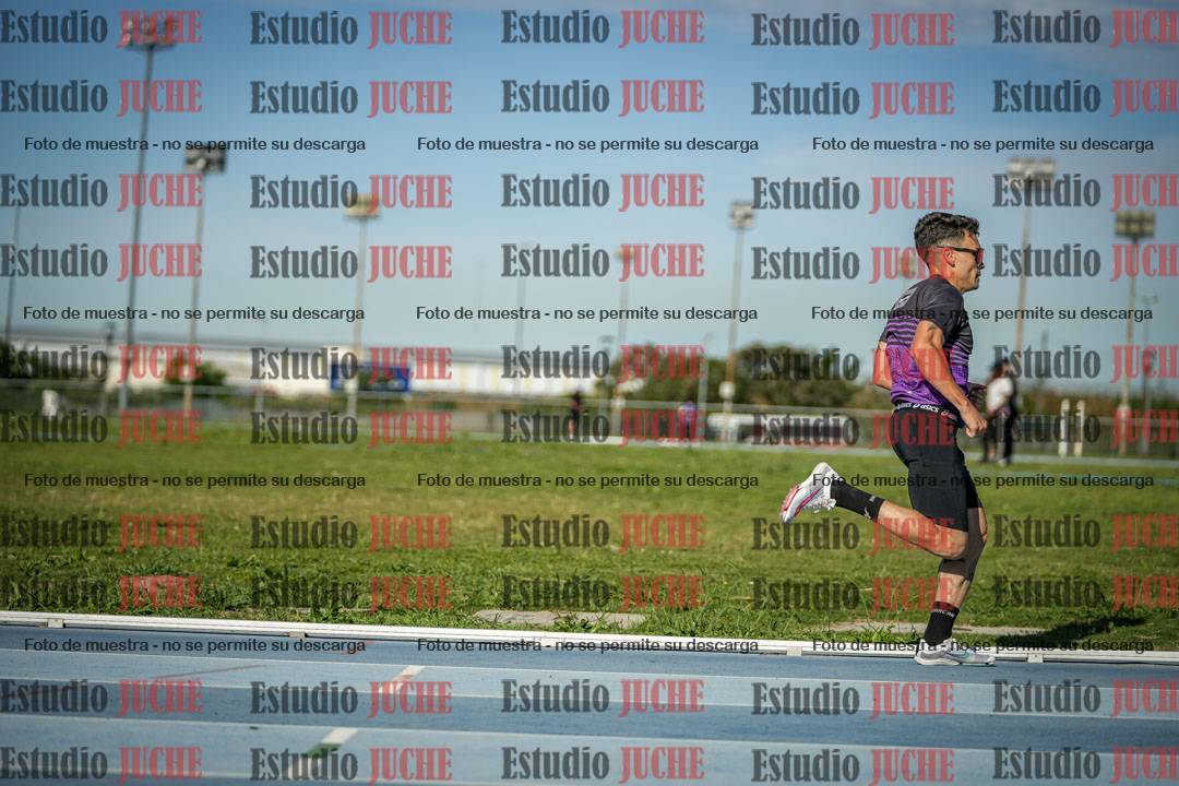 Fotos de los 1500 m llanos de varones