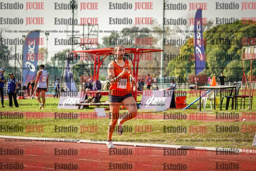 Fotos de los 800 m llanos de mujeres - heptatlón 7