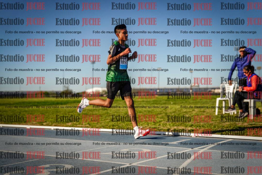 Fotos de los 2000 m llanos de varones