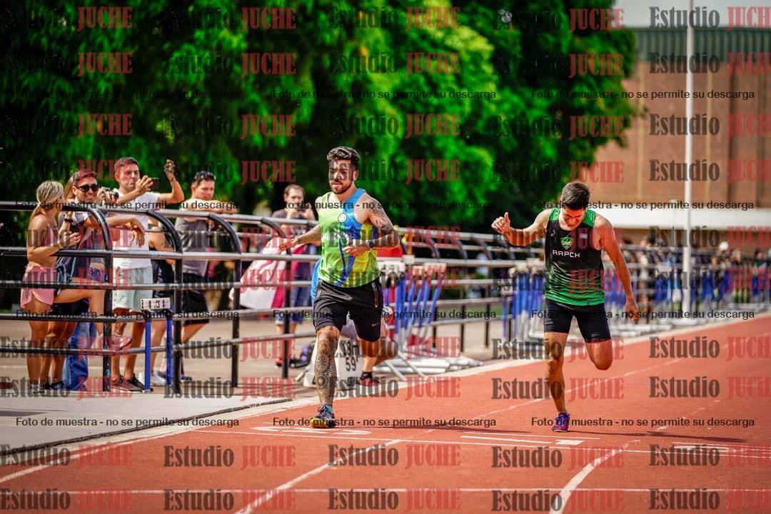 Fotos de los 400 m llanos de varones