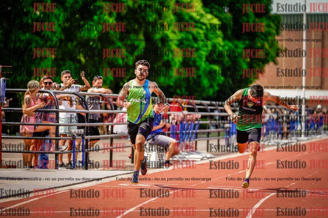 Fotos de los 400 m llanos de varones