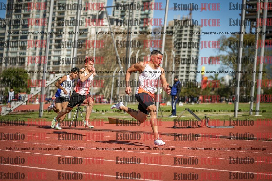 Fotos de los 200 m llanos de varones