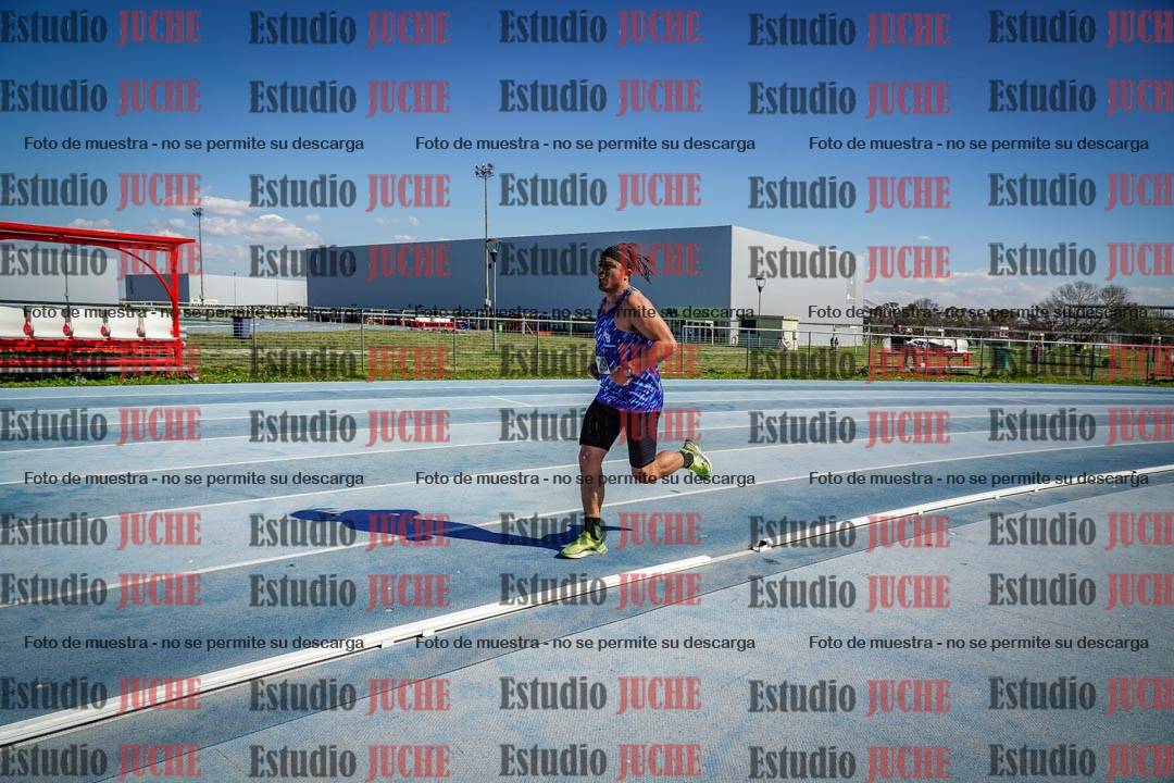 Fotos de los 5000 m llanos de mujeres y varones