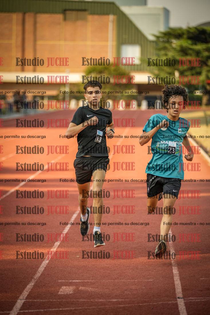 Fotos de los 1500 m llanos de varones