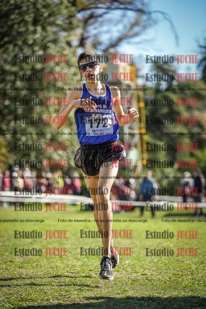 Fotos de la llegada del cross de 2000 m