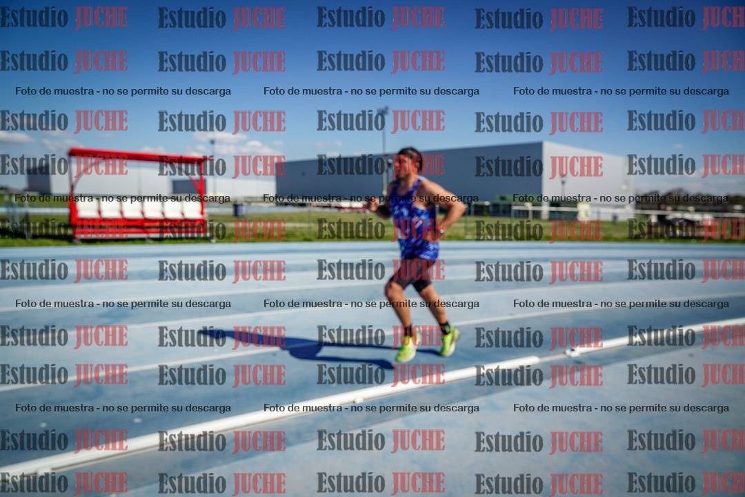 Fotos de los 5000 m llanos de mujeres y varones