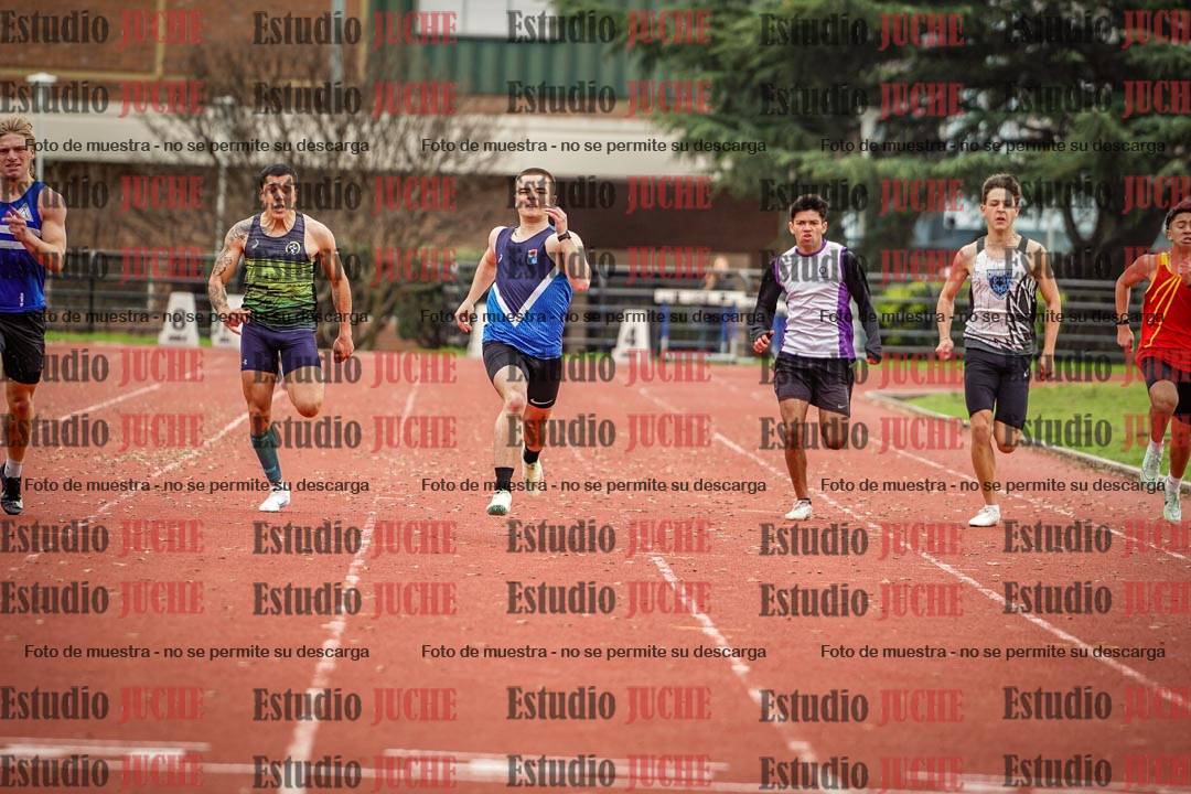 Fotos de los 200 m llanos de varones