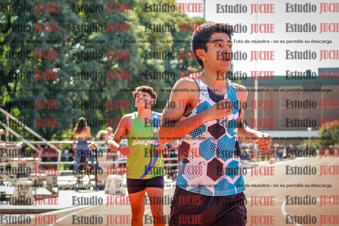 Fotos de los 200 m llanos de varones
