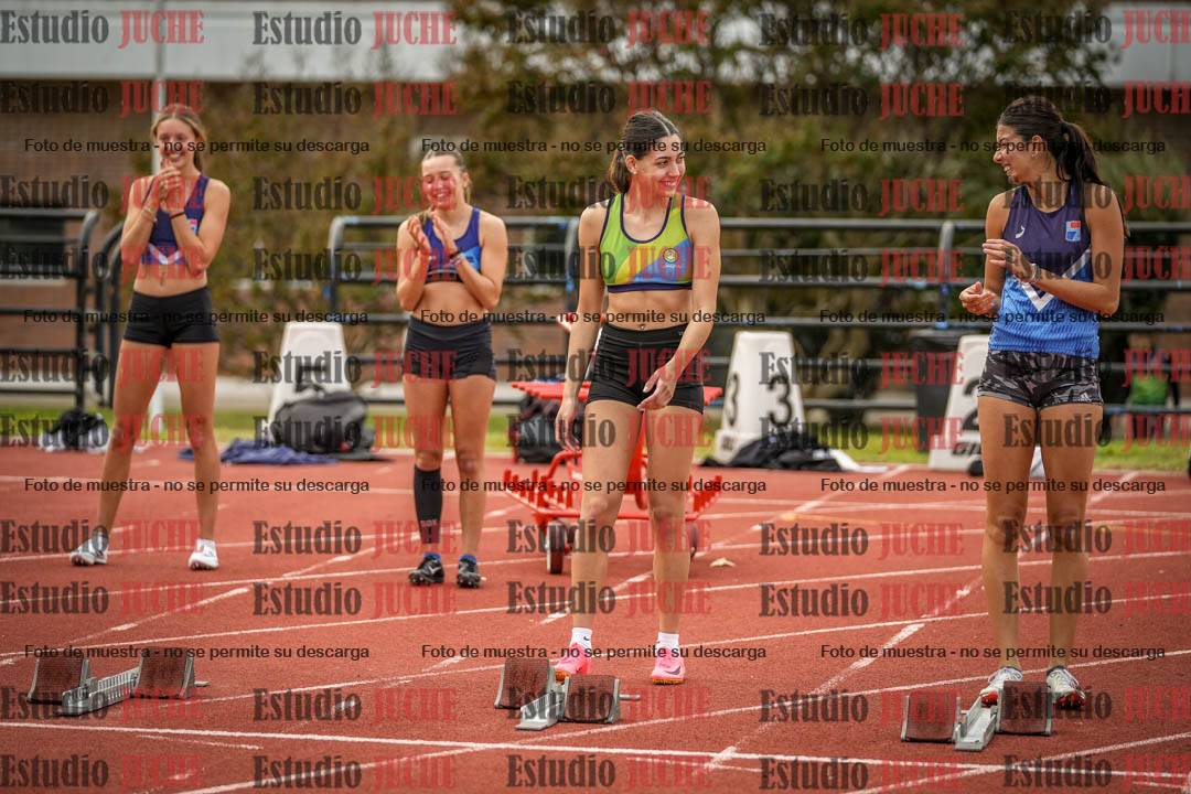 Fotos de los 100 m llanos de mujeres - FINAL