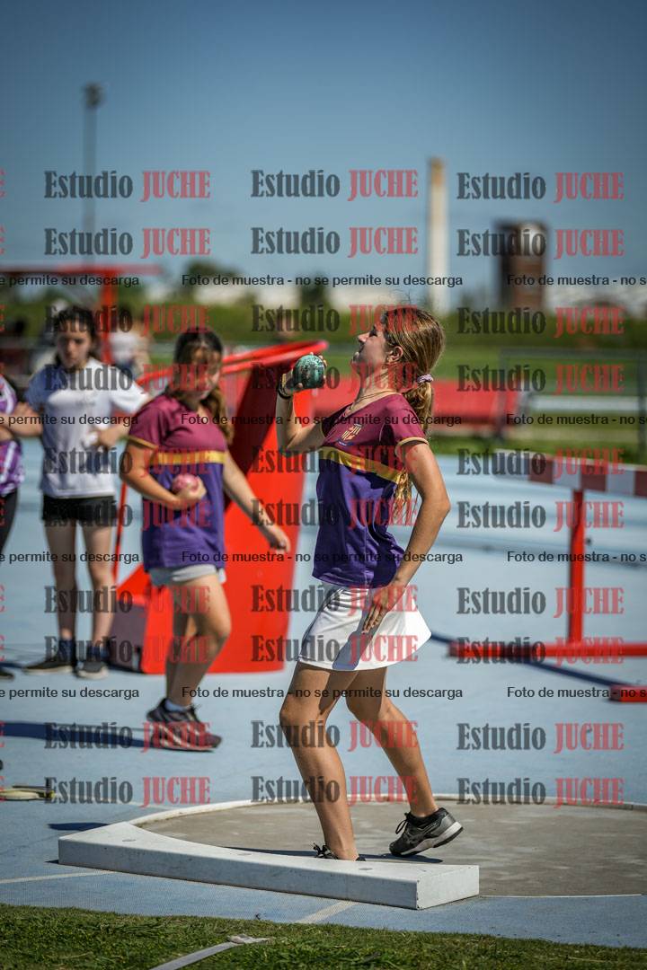 Fotos del lanzamiento de bala de mujeres - U14