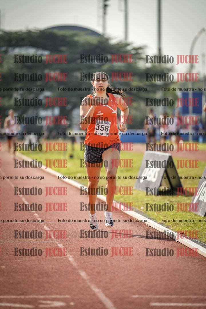Fotos de los 800 m llanos de mujeres - heptatlón 7
