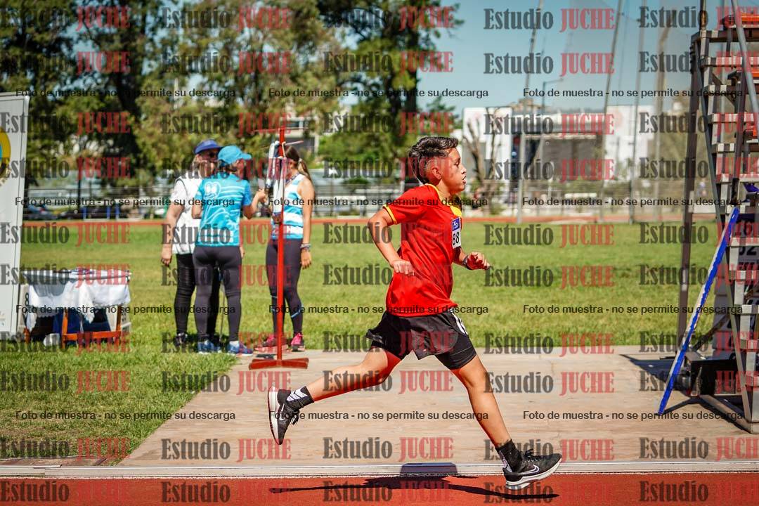 Fotos de los 1000 m llanos de varones