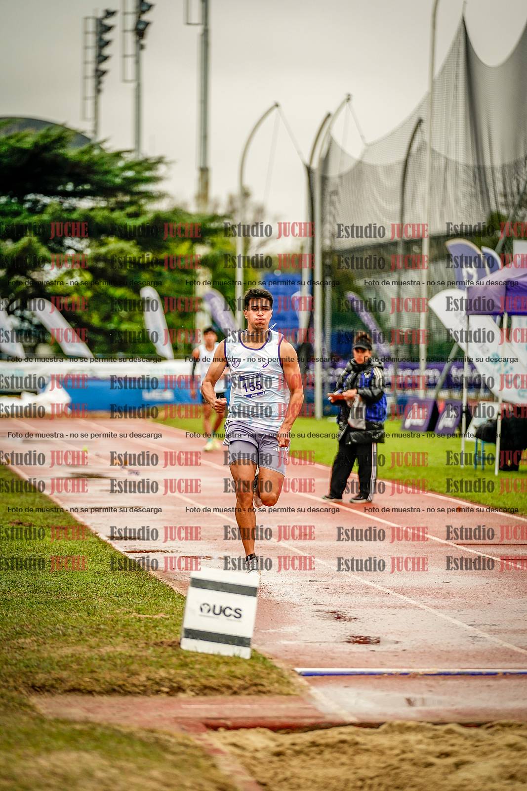 Fotos del salto en largo de varones - decatlón 2