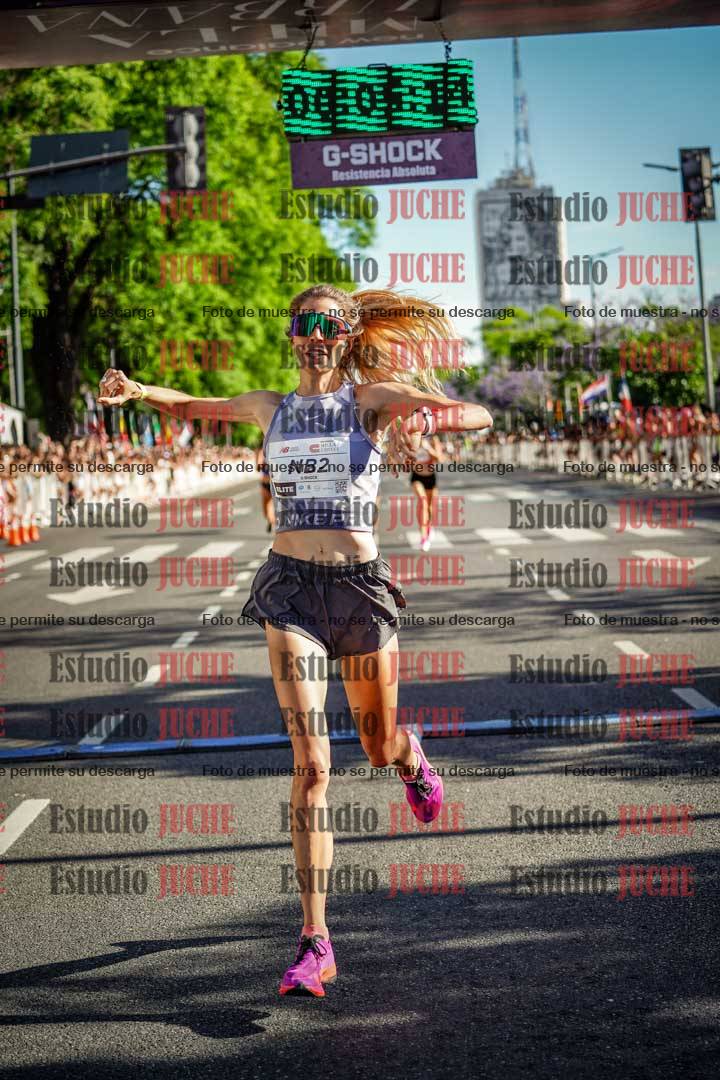 Fotos de la llegada - categoría ÉLITE FEMENINA